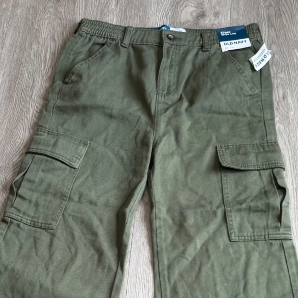 Old Navy Kids Baggy Wide Leg Cargo Pants Olive Green XL 14-16 NWT
